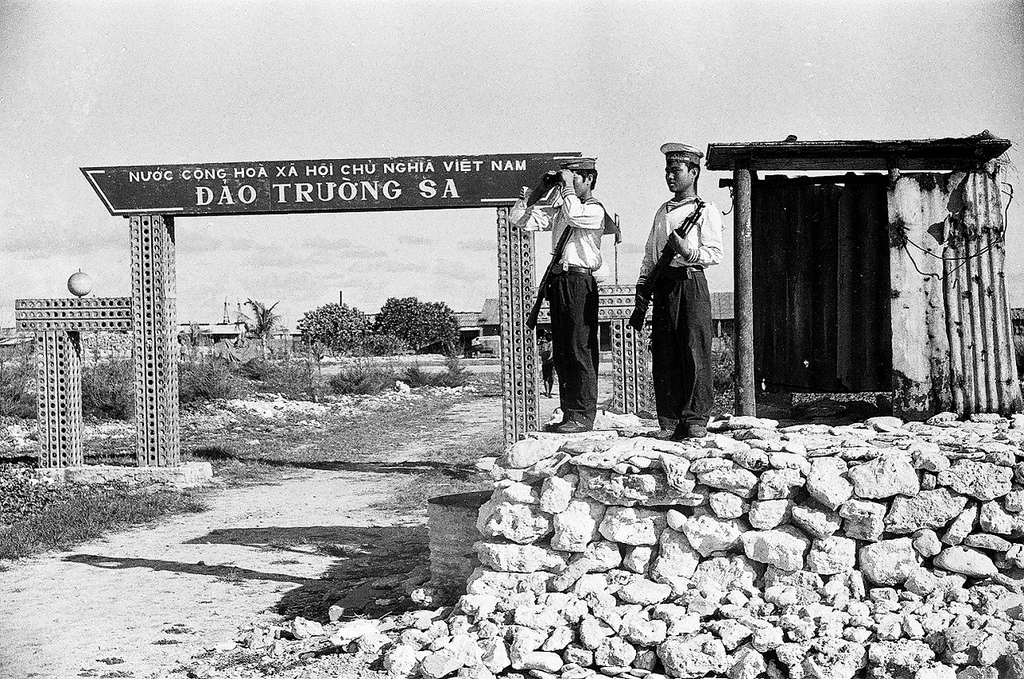 Việt Nam quản lý, bảo vệ chủ quyền Hoàng Sa và Trường Sa giai đoạn 1954 – 1975