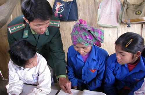 Thầy Tưởng và lớp học xóa dần 