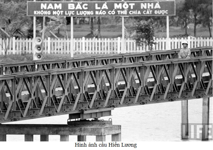 Một thời bão lửa bảo vệ giới tuyến