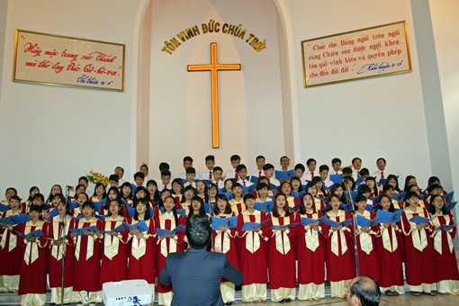 Tự do tuyệt đối về tôn giáo - sự đòi hỏi phi lý