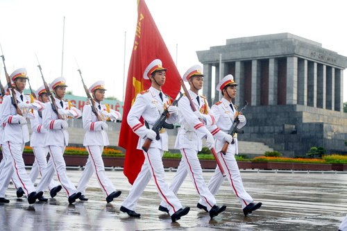 Lễ thượng cờ ở Quảng trường Ba Đình