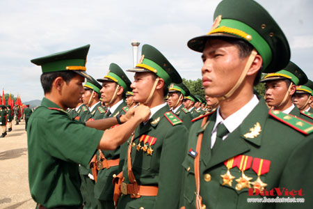 Cá nhân Anh hùng lực lượng vũ trang nhân dân