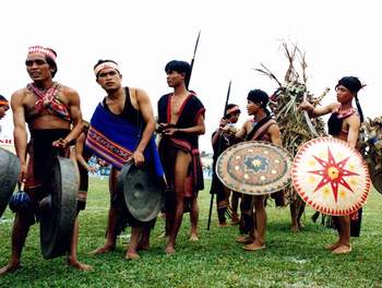 Xây dựng đời sống văn hóa trong cộng đồng các dân tộc góp phần bảo vệ an ninh biên giới