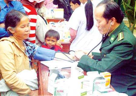 Kết quả đợt vận động “Mái ấm cho người nghèo nơi biên giới, hải đảo”