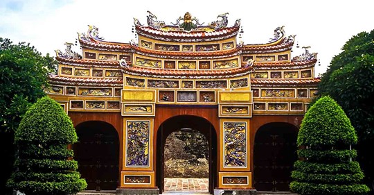 Cửa khẩu Châu Đốc ở biên giới Tây Nam trên con đường giao thương Gia Định - Nam Vang thời Nguyễn