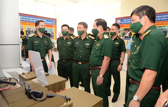 Tư duy mới của Đảng về phát triển khoa học và công nghệ trong sự nghiệp xây dựng và bảo vệ Tổ quốc